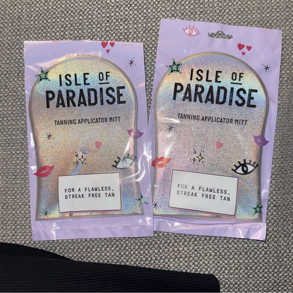 Isle of Paradise Holographic Tanning Applicator Mitt - Picture 1 of 3